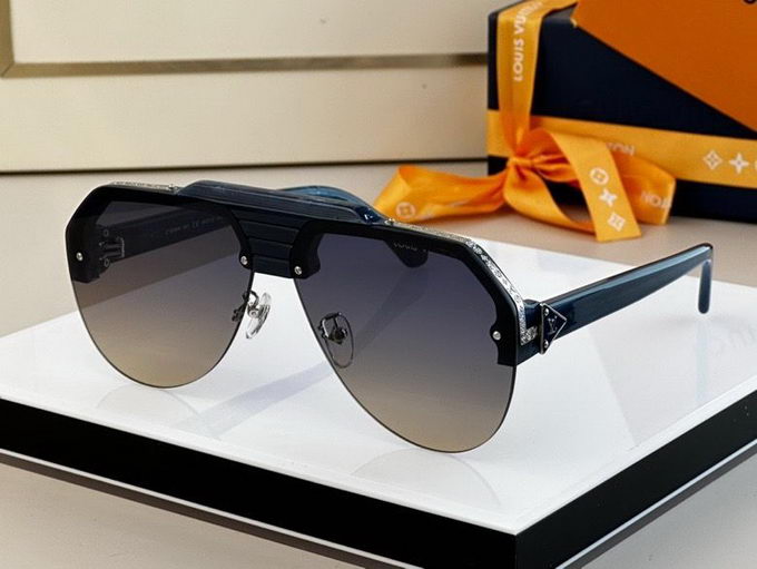 Louis Vuitton Sunglasses ID:20230516-62